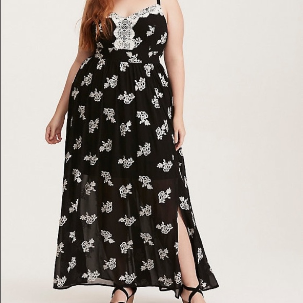 Black -White Embroidery Chiffon Maxi Dress Torrid
